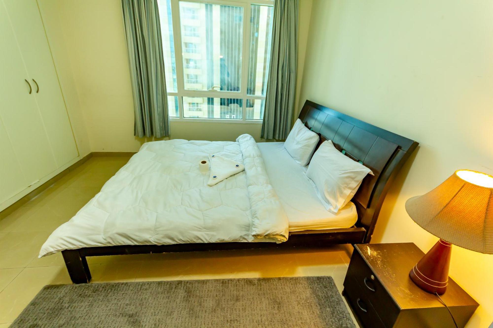 Big Rooms For ' Girls ' Only At Dubai, Marina Esterno foto