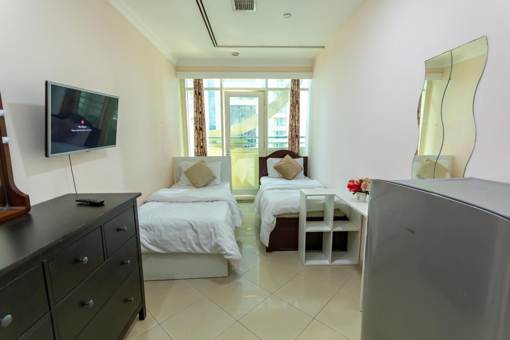 Big Rooms For ' Girls ' Only At Dubai, Marina Esterno foto