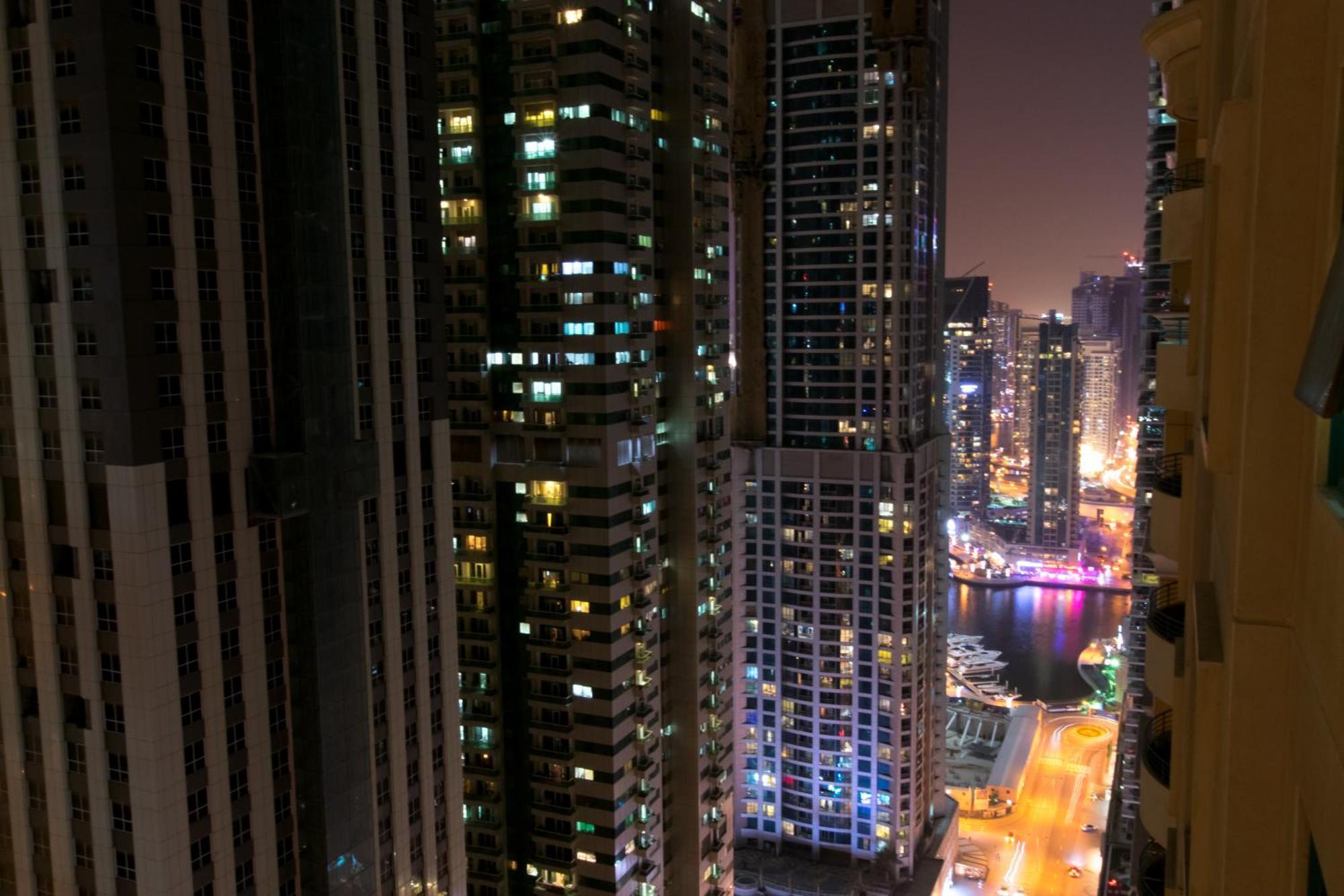 Big Rooms For ' Girls ' Only At Dubai, Marina Esterno foto