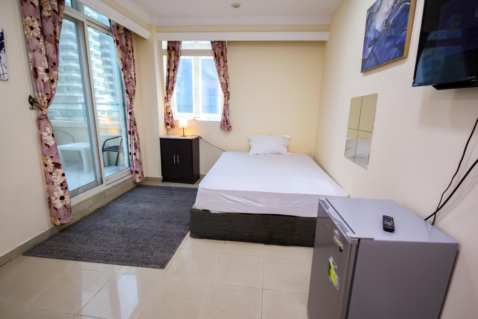 Big Rooms For ' Girls ' Only At Dubai, Marina Esterno foto